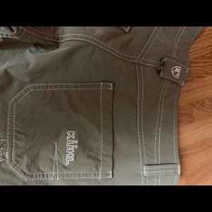 🔥*sale*🔥Kuhl - kids hiking pants